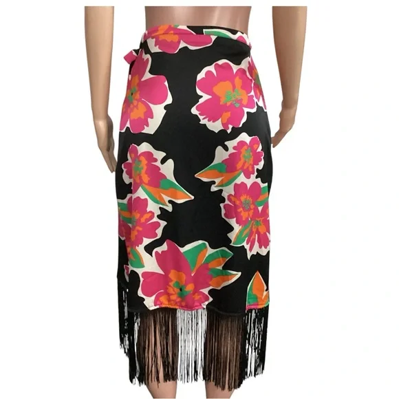 Lulu’s NWT Floral Fringe MIDI Wrap Skirt Memorable Vibes Size Small - Picture 5 of 11